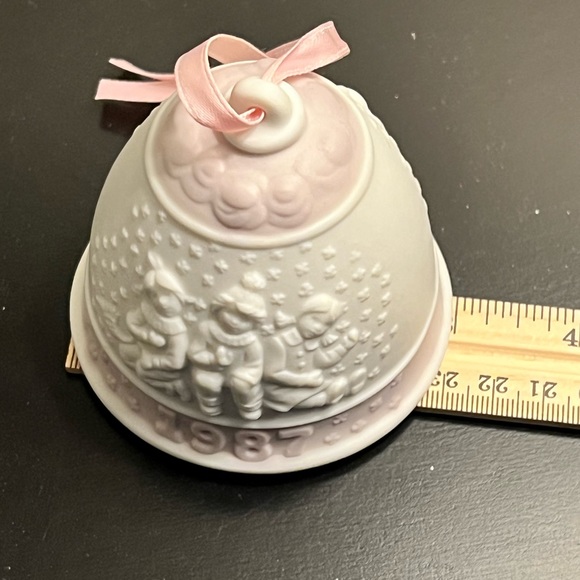 Lladro vintage 1987 Christmas ornament - Picture 6 of 6